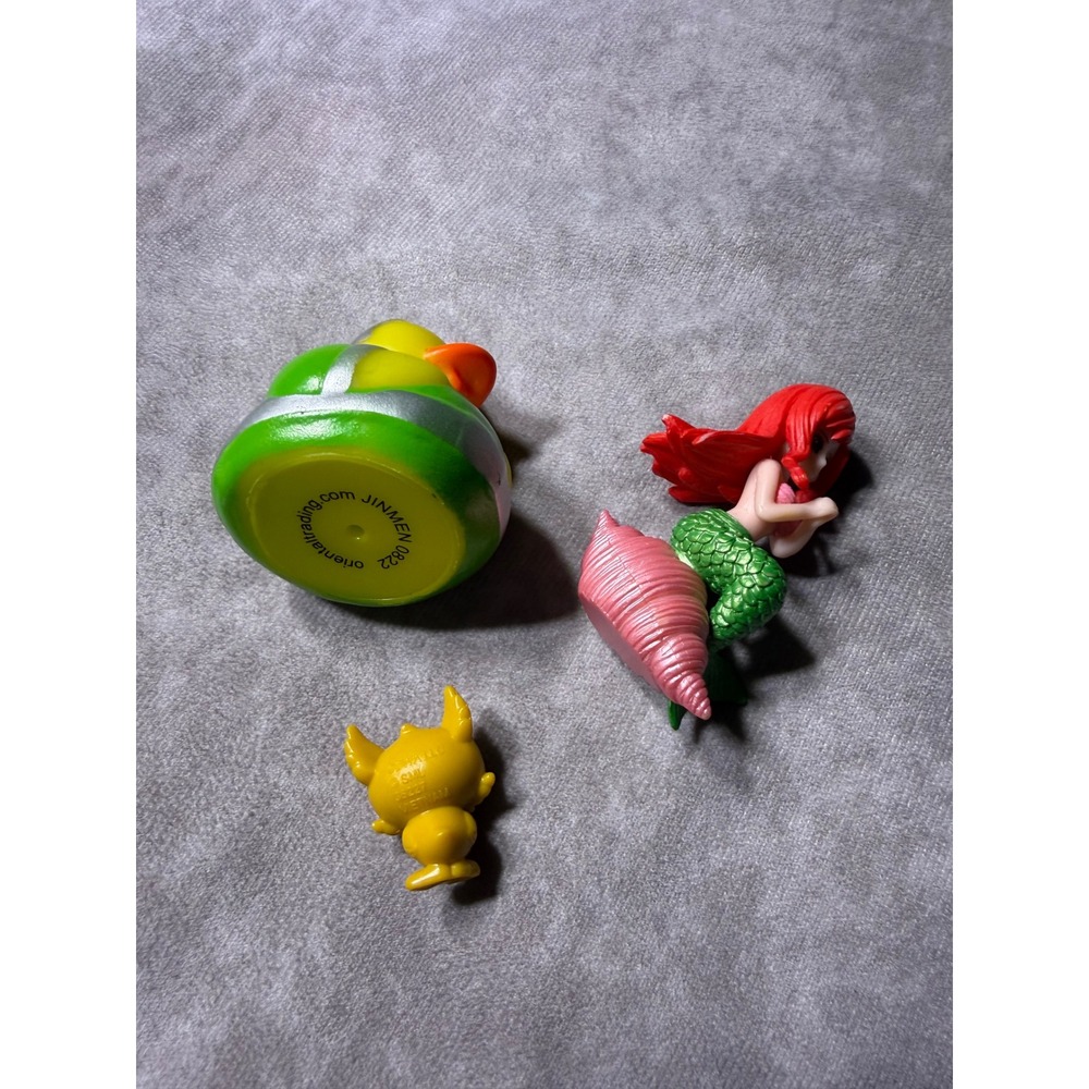 Disney Ariel Inspired Mermaid Figure Superhero Rubber Duck and Mini Toy Lot - Picture 4 of 4